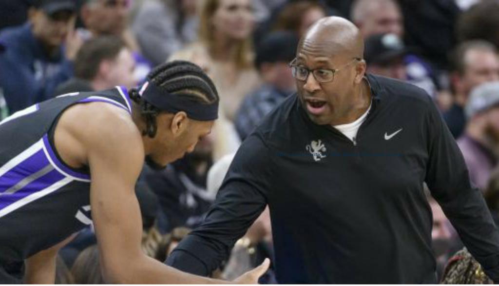 LawinMediaNet's tweet photo. Brown, who had previously earned widespread acclaim for his coaching achievements, was dismissed after the team struggled in recent games.

Read more 👉 https://t.co/K2yQS2sRHp

#SacramentoKingsDecision #SparkingWidespreadDiscussion #NbaCoaches #FansReact #PastSuccesses #Sports https://t.co/PsWMfBMLWB