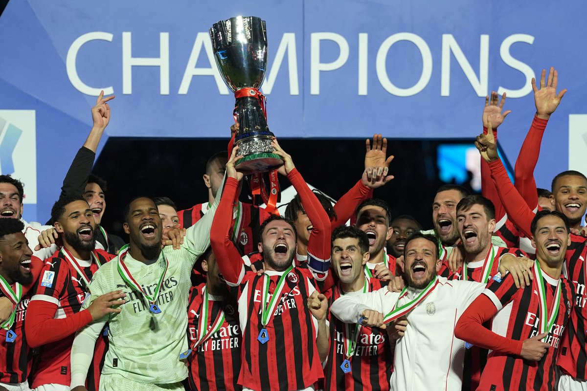 SerieA_ID's tweet photo. SANG JUARA 🏆🔴⚫

#EASPORTSFCSupercup https://t.co/tCTyVHno53