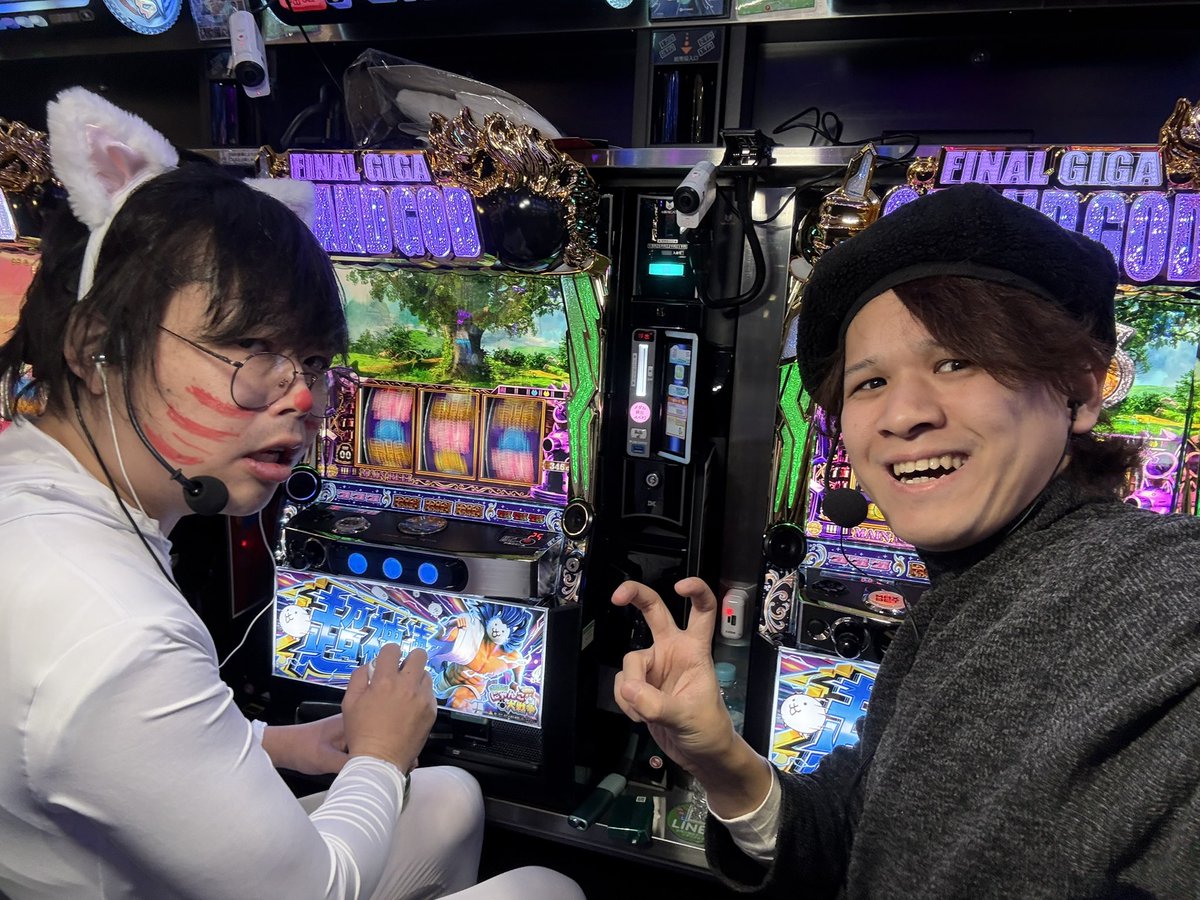 猫(50才仮)と直営店でにゃんこの新台を最速実践じゃ😎 引くよ。神を