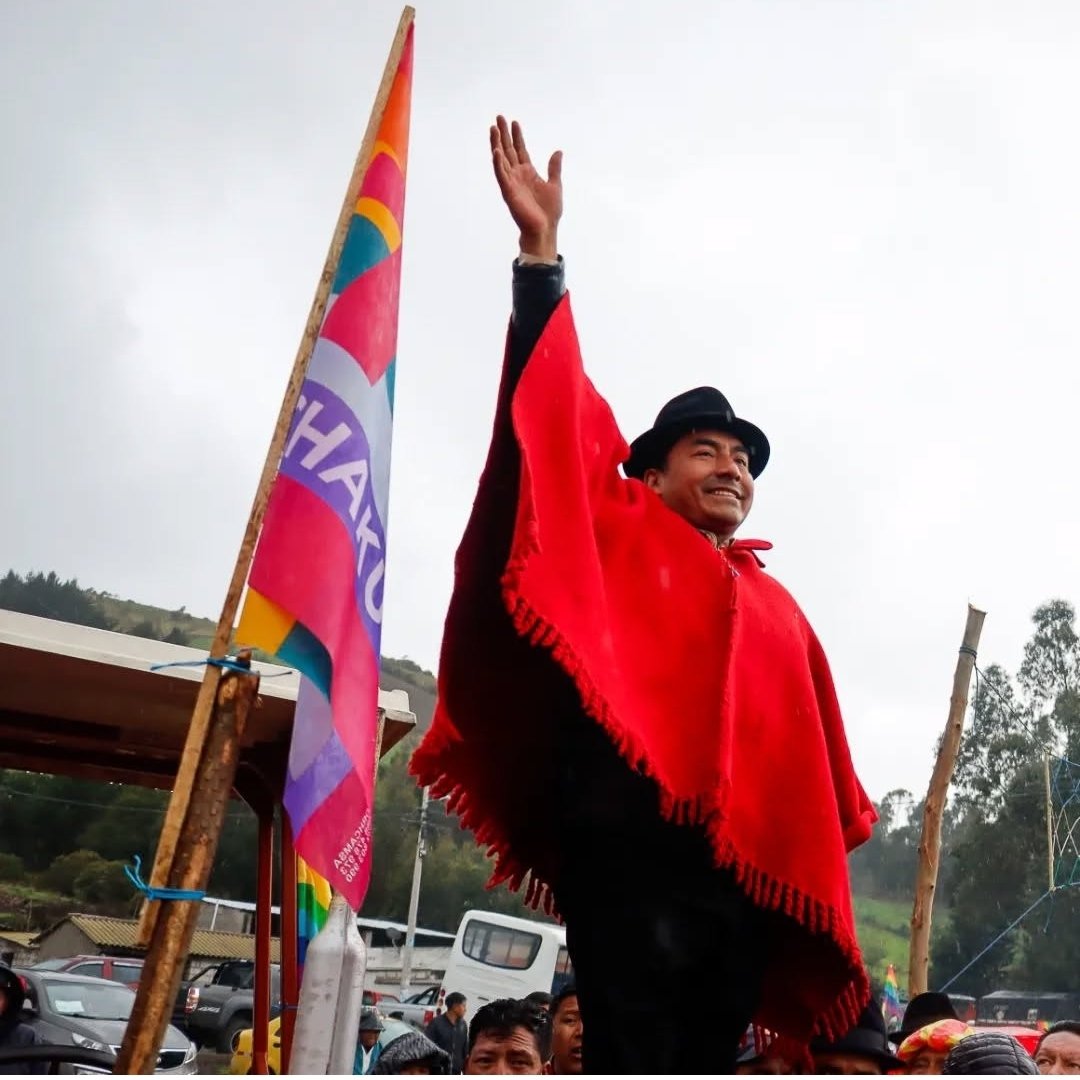 Tener un candidato de pueblos indígenas, no es un golpe al racismo, pero tener un presidente indígena de los ecuatorianos, es un duro golpe al racismo....
#LeonidasIza25