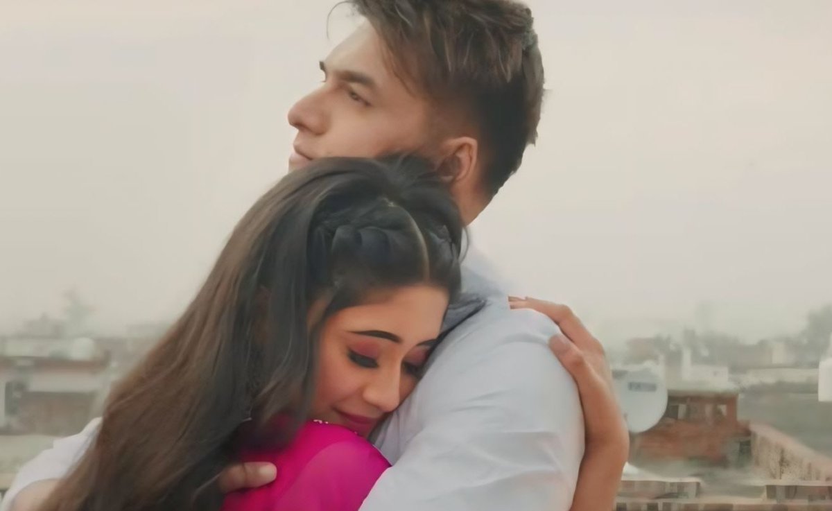 #NewProfilePic  ❤️🌸💘
#Shivin #Mohsinkhan #ShivangiJoshi