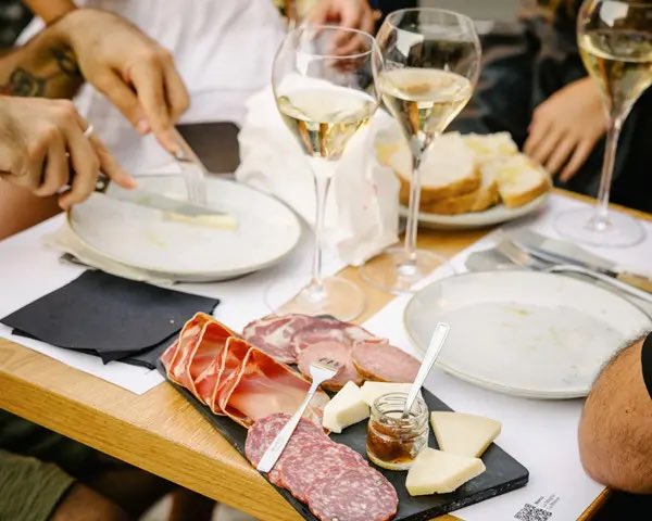 Ripatransone (Le Marche) is een van de borghi più belli d’Italia, de mooiste dorpjes van Italië. Lilian van Casa Torre neemt je mee naar dit pittoreske plaatsje, met een paar leuke insider tips > ciaotutti.nl/reizen-door-it…