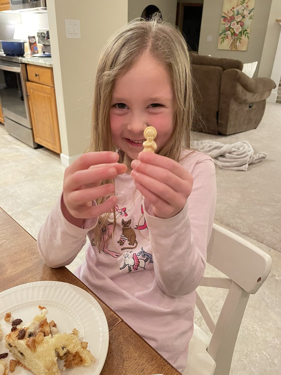 My daughter and I made our own cake to celebrate Three Kings Day. We were inspired by reading THE LAST SLICE by @melissaseronrichardson &amp; illustrated by <a href="/monicarnaldo/">Monica Arnaldo</a>. She even found the baby Jesus! 😉 it was delicious! I think this is going to be a new tradition for us! #kidlit