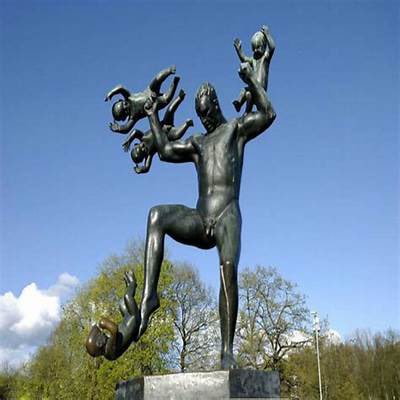 Damn, Miami Dolphins’ Tyreek statue more petty than the Heat/Wade statue.