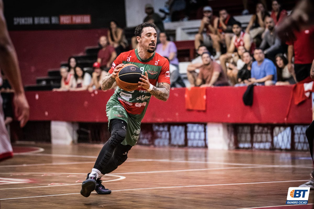 Basquet Total (@basquettotal) on Twitter photo #LUBxBT | SE ENCENDIÓ PASADO FIN DE AÑO
Luego de tres cuartos muy parejos, Aguada pasó el bajón post fin de año y cerró el juego ante Welcome con diez minutos de alto voltaje.
📝 <a href="/SantiagoB23/">Santiago Benitez</a>
📸 <a href="/ramirocicao/">Ramiro Cicao</a>
👉 wp.me/p6K7W2-W0W #LUBxBT | SE ENCENDIÓ PASADO FIN DE AÑO
Luego de tres cuartos muy parejos, Aguada pasó el bajón post fin de año y cerró el juego ante Welcome con diez minutos de alto voltaje.
📝 <a href="/SantiagoB23/">Santiago Benitez</a>
📸 <a href="/ramirocicao/">Ramiro Cicao</a>
👉 wp.me/p6K7W2-W0W