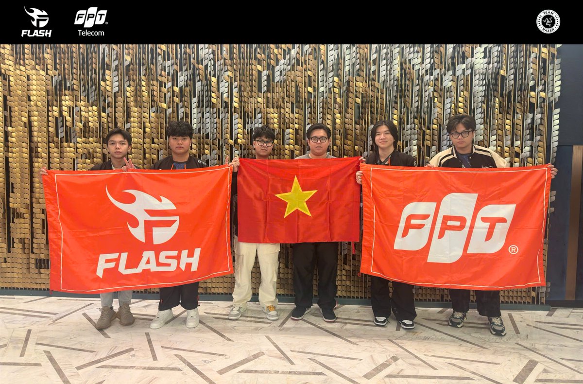 flashvalorantvn's tweet image. FPT Flash is currently in Kuala Lumpur, ready to compete in the Asia Pacific Predator League 2025! 
#FPTFlash #FPTTelecom #FPTPlay #Razer #TeamFlash #MakingGamersHeros #TeamFlashValorant #PredatorLeague2025 #PL2025
