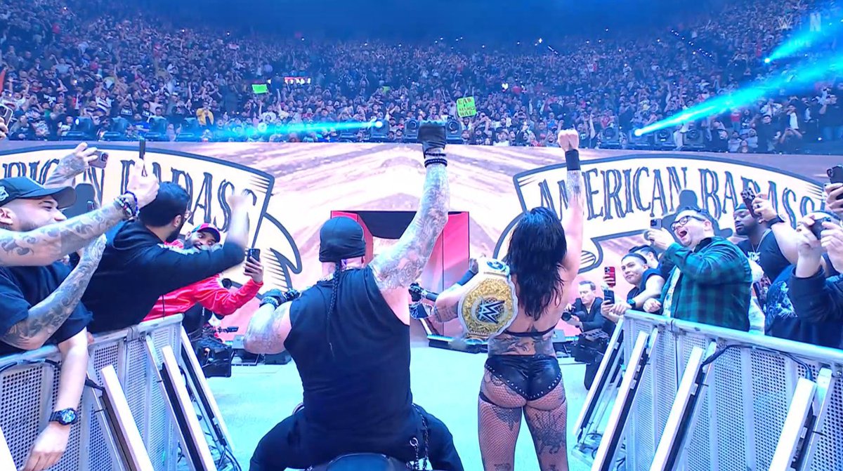 Wrestling Pics That Go Hard tweet media