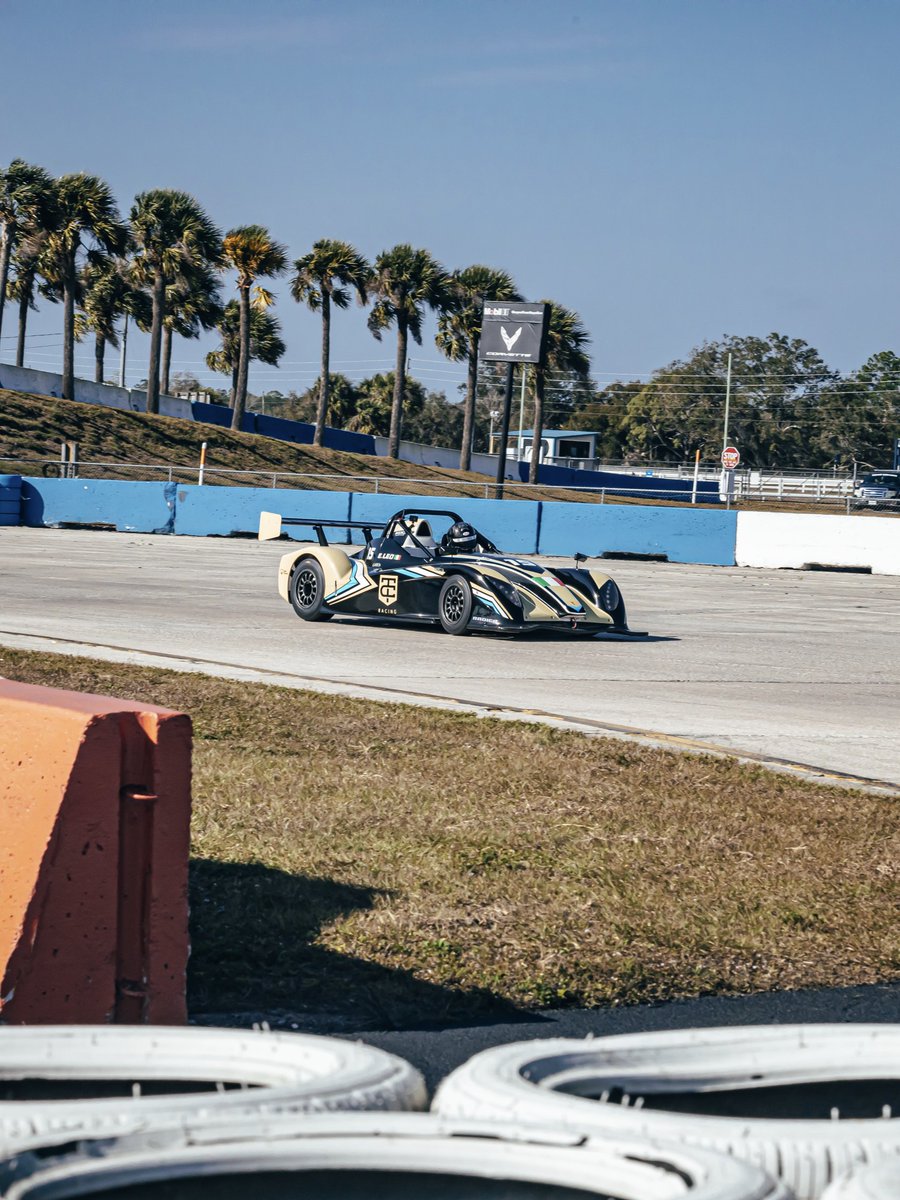 TC Racing (@thibautracing) on Twitter photo ¡Vueltón y pole para <a href="/Edoardo_Leo_/">Edoardo Leo</a> en Sebring!
Saldremos P1 en ambas carreras 👊
#TCRacing #ProdigyThree #Sebring ¡Vueltón y pole para <a href="/Edoardo_Leo_/">Edoardo Leo</a> en Sebring!
Saldremos P1 en ambas carreras 👊
#TCRacing #ProdigyThree #Sebring