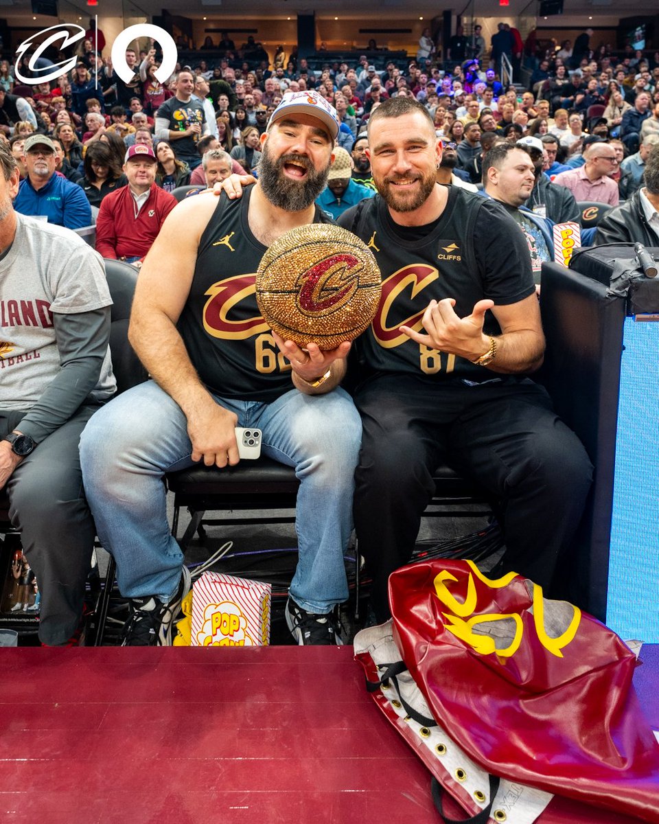 killa_pics's tweet image. Travis Kelce +++  #WPMOYChallenge