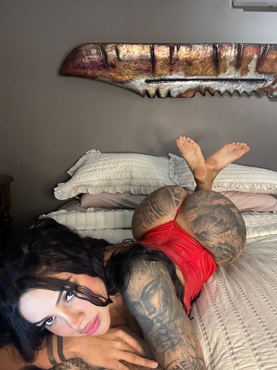 Delettraaoficial on X: Trust me, things are way more fun over on my  OnlyFans. If youre ready to see the real me, nows your chance. 🍑 Hit  subscribe and lets enjoy it