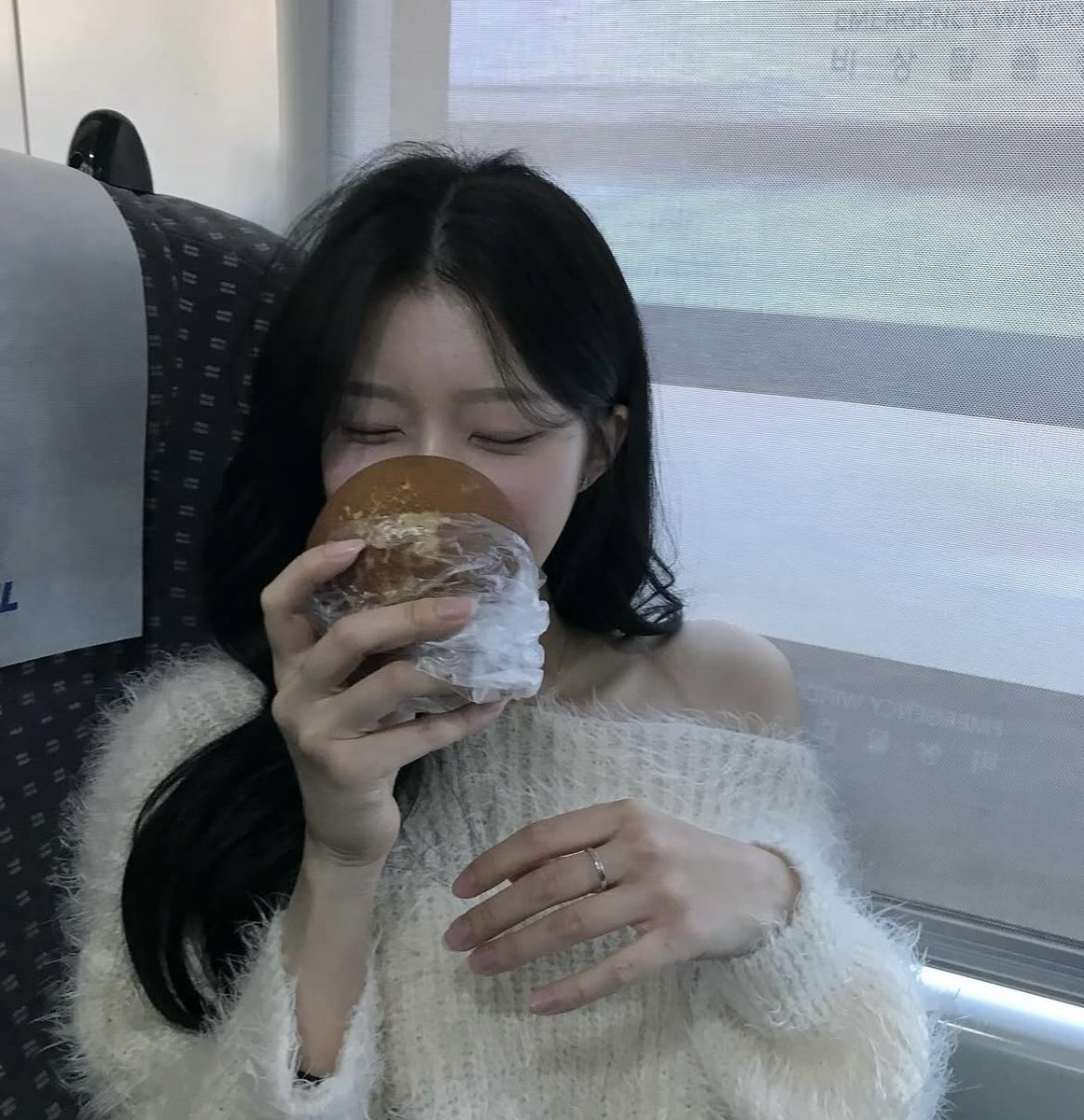 #수원 #매교동 아닁 난 보름달 빵 🍞먹거 싶은댕~