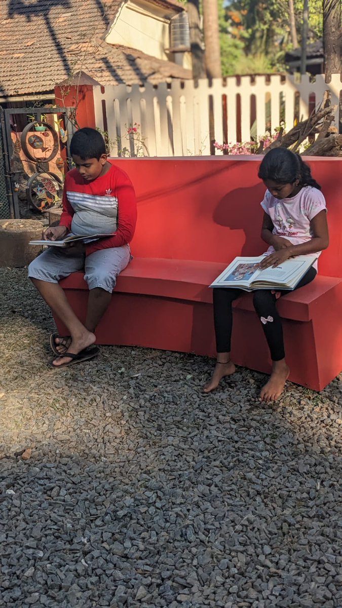 We took around mobile versions of the traditional balcaos, across Panjim main market, the bus stand and the promenade by the sea, as a spontaneous way of creating conversations.

The 'Traveling Balcaos' have now found a permanent home at the community libraries of <a href="/BookwormGoa/">Bookworm Trust</a> :)