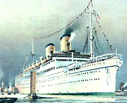 KoloskovSerge's tweet photo. On Sept 9, 1943, in Shanghai, on the Whangpoo River, the Italian crew of the #ConteVerde @1930WorldCup scuttled their ship rather than surrender to the Japanese. On July 25, 1945, the ship, renamed the Kotobuki Maru, was bombed by a US aircraft & washed up on the Japanese coast. https://t.co/qM7pVuJlEn