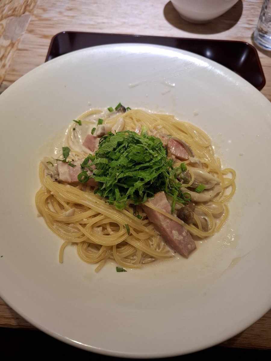 enough_radio's tweet photo. これがワンルームカフェの
お醤油クリームパスタか!!
⚠️正式名称キノコとベーコン醤油クリームソース
#イナラジ
#EnoughRadio https://t.co/71VapEadne