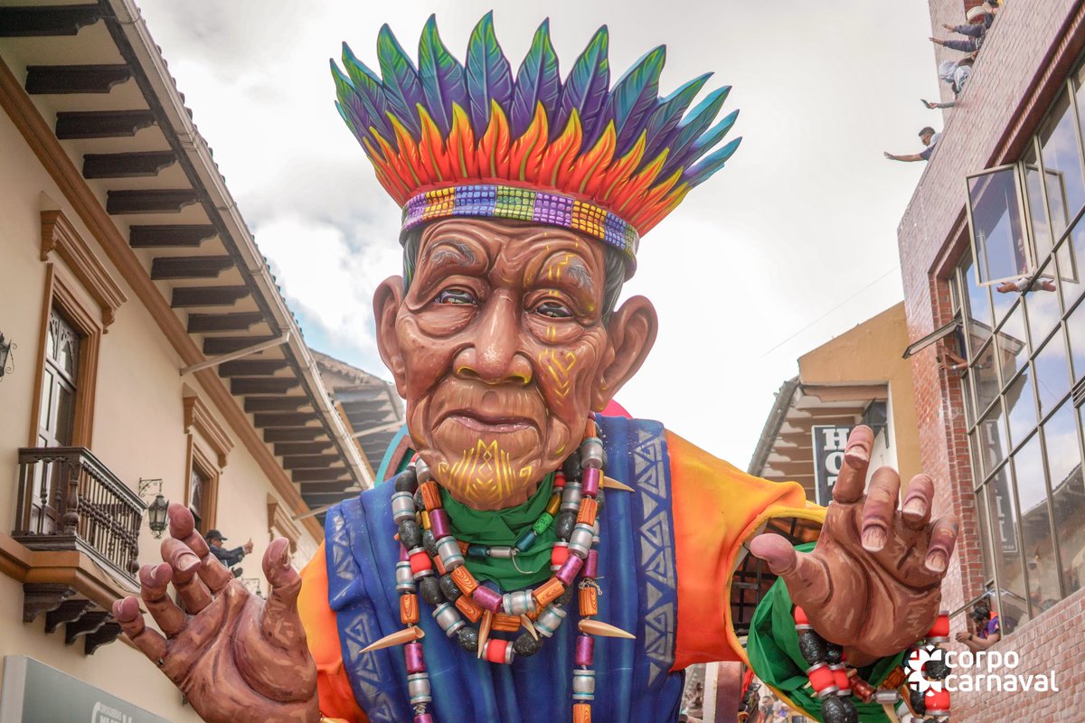 paulocesarpaz's tweet photo. La Vorágine del maestro Leonardo Zarama fue la carroza tipo A ganadora en el desfile magno, impresionante la calidad en detalle de cada uno de sus elementos https://t.co/8nQTU03hAI