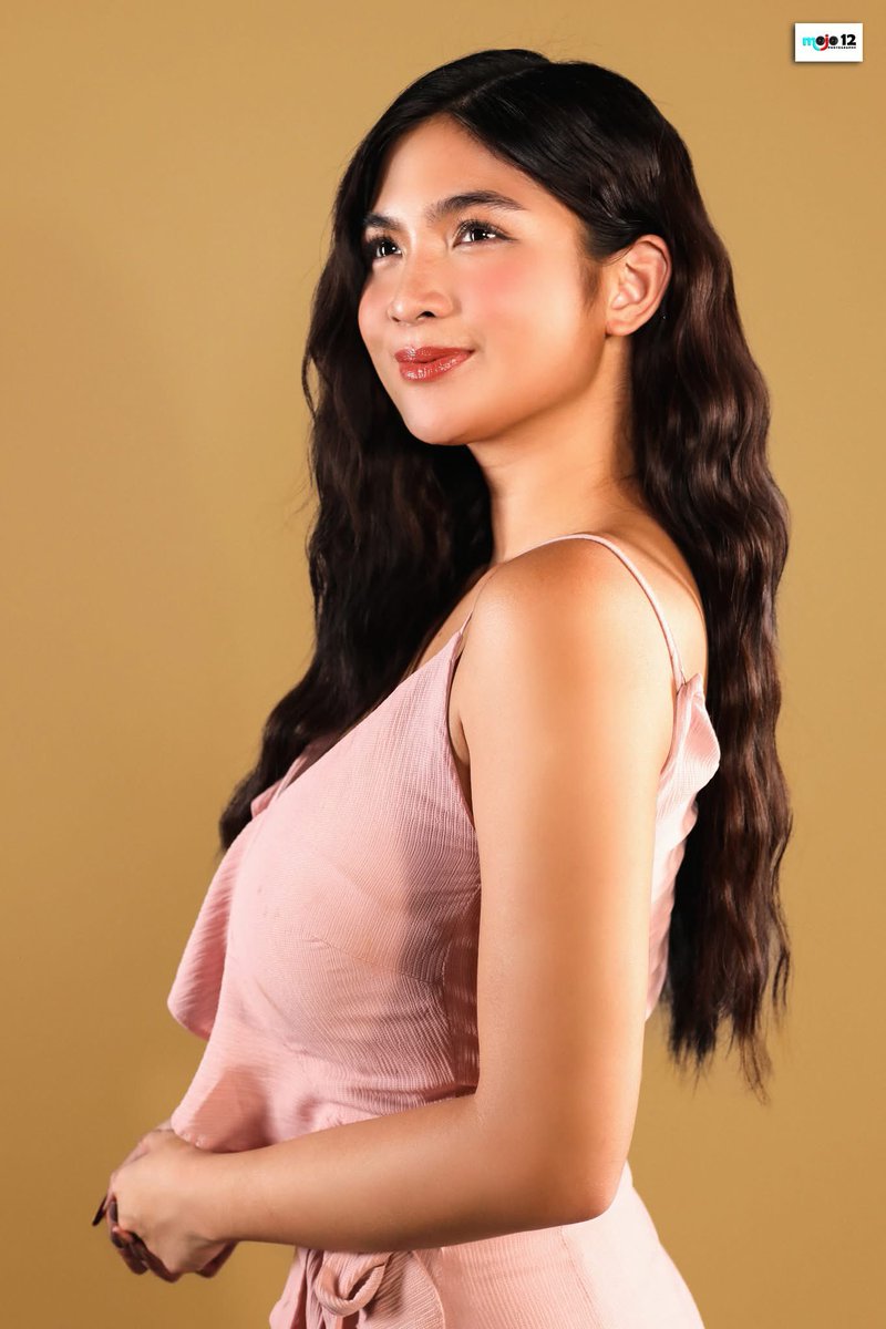 Mojo12Models's tweet image. Do you like What You See?!
It's #MOJO12PHOTOGRAPHY 📸

Mojovation means finding Magic in what we do.. ❤️ 😊

MOJO 12 MODEL: #HeavenPeralejo 
FILIPINO ACTRESS/ SINGER
Location: Malabon City
Edited Background: Mojo 12 

Copyright © 2025
📸 Mojo 12 Photography
All Rights Reserved