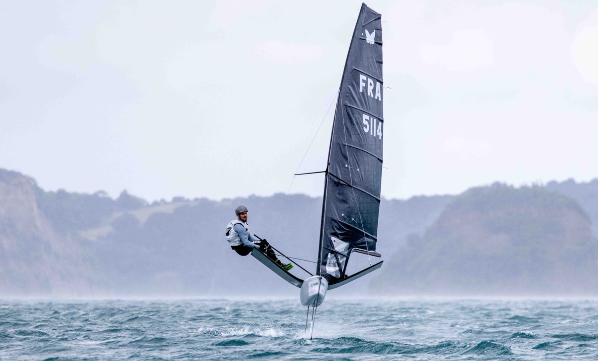 🪽 Après avoir participé tous les deux à la 37e America's Cup, Kévin Peponnet, pilote de l’AC75 Orient Express Racing Team, et Enzo Balanger, skipper de l’Equipe de France Orient Express – L’Oréal Racing Team sur la Youth America’s Cup, poursuivent leurs aventures sur l’eau...