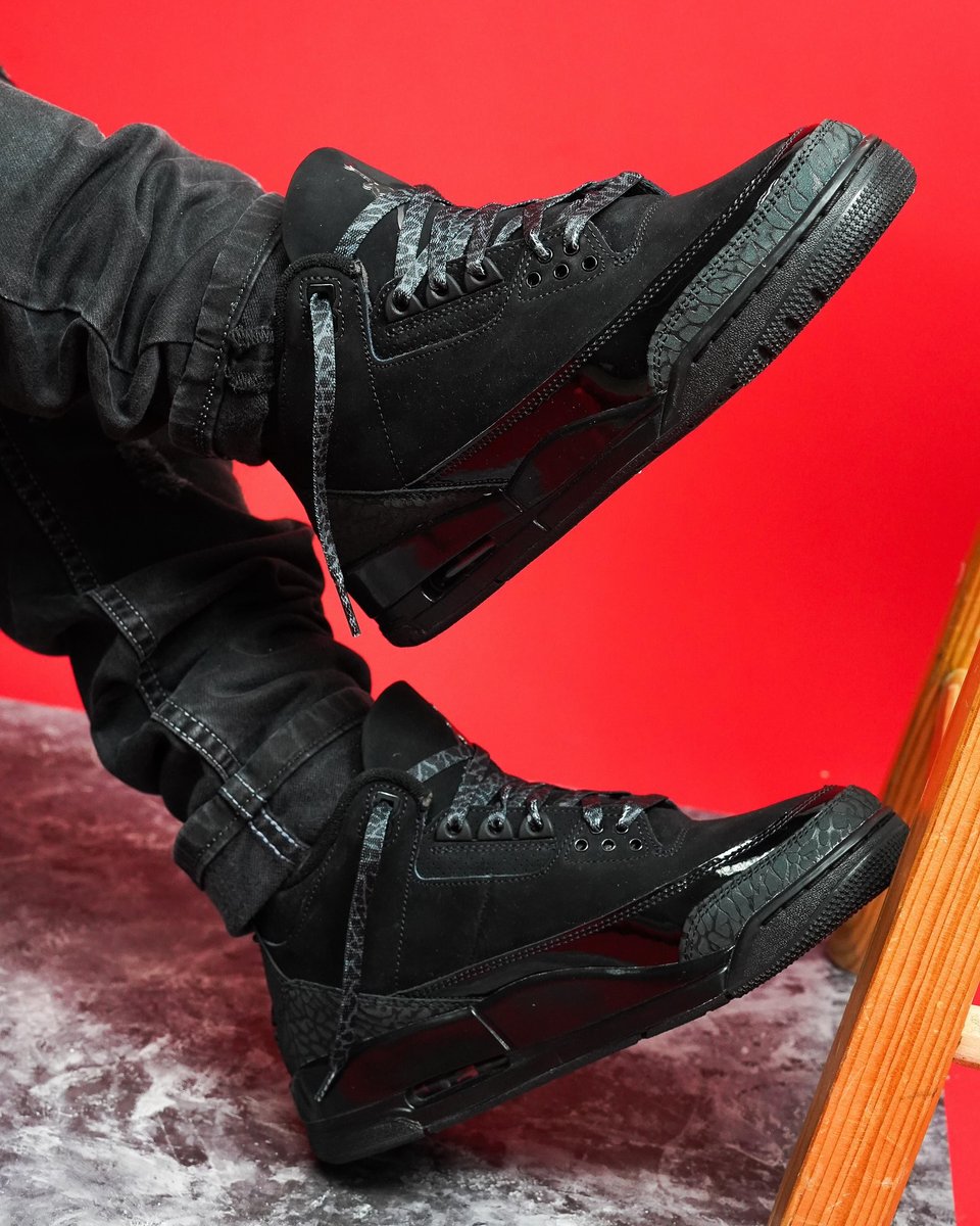 JustFreshKicks's tweet image. THIS SATURDAY. 😮‍💨🔥🐈‍⬛