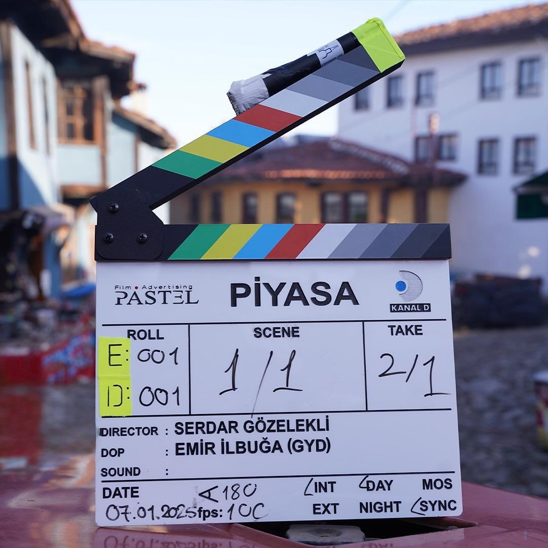 Diziler_com's tweet photo. Başrollerini İlayda Alişan ve Alp Navruz’un paylaştığı Kanal D’nin yeni dizisi #Piyasa’nın çekimleri başladı! 🎬

#AlpNavruz #İlaydaAlişan https://t.co/Qj5tMQ91rf
