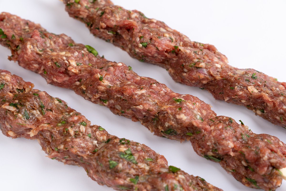 الشواء صار أسهل مع ودام!
بـ 180 ريال، احصل على صندوق الشواء المجهز بأسياخ كفتة وكباب متبلة وعلبة فحم فوري!
 اطلب الآن عبر تطبيق ودام!

For 180 QAR, get premium beef &amp; lamb kofta, kebabs, AND instant charcoal! Perfect for your next gathering
Don’t wait, order now via widam app!