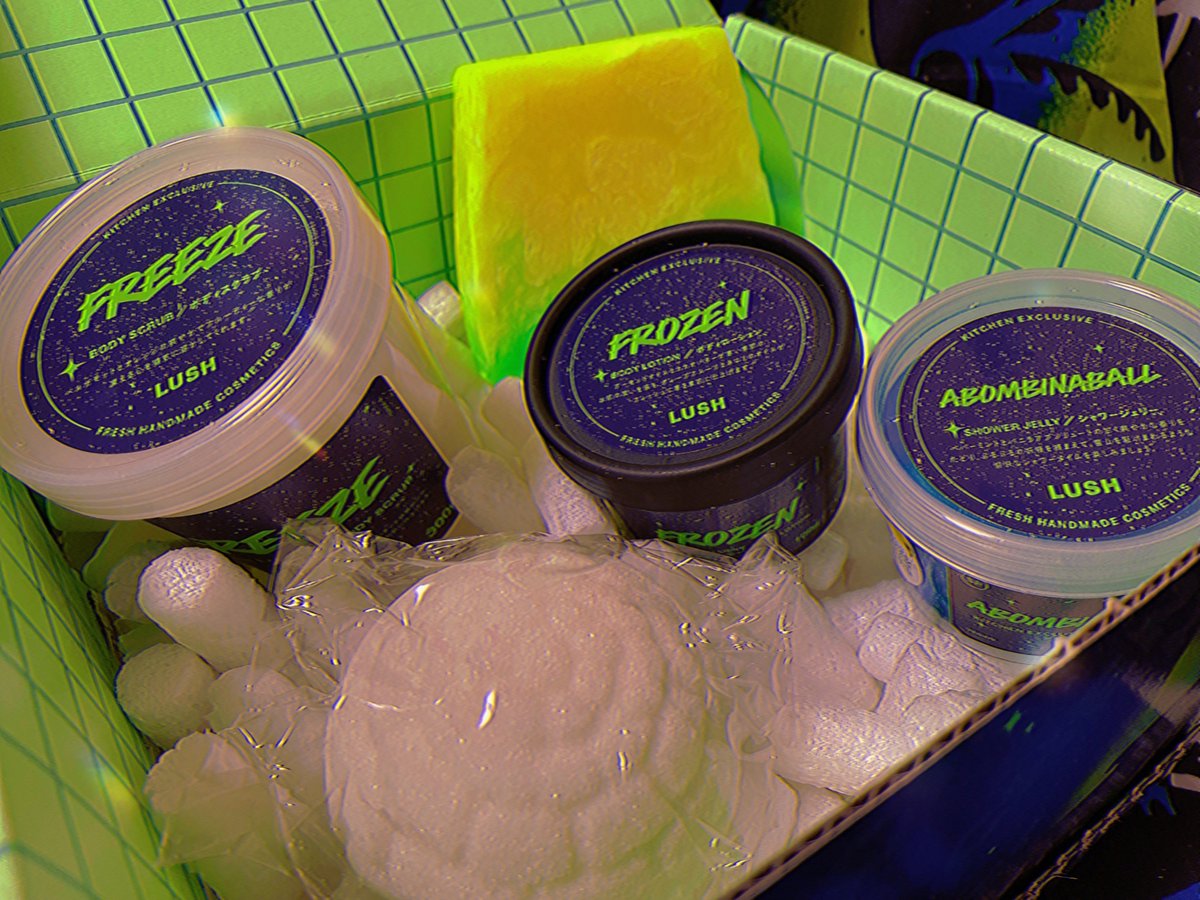 LUSH サブスク シャワーBOX LUSH サブスク シャワーBOX LUSH