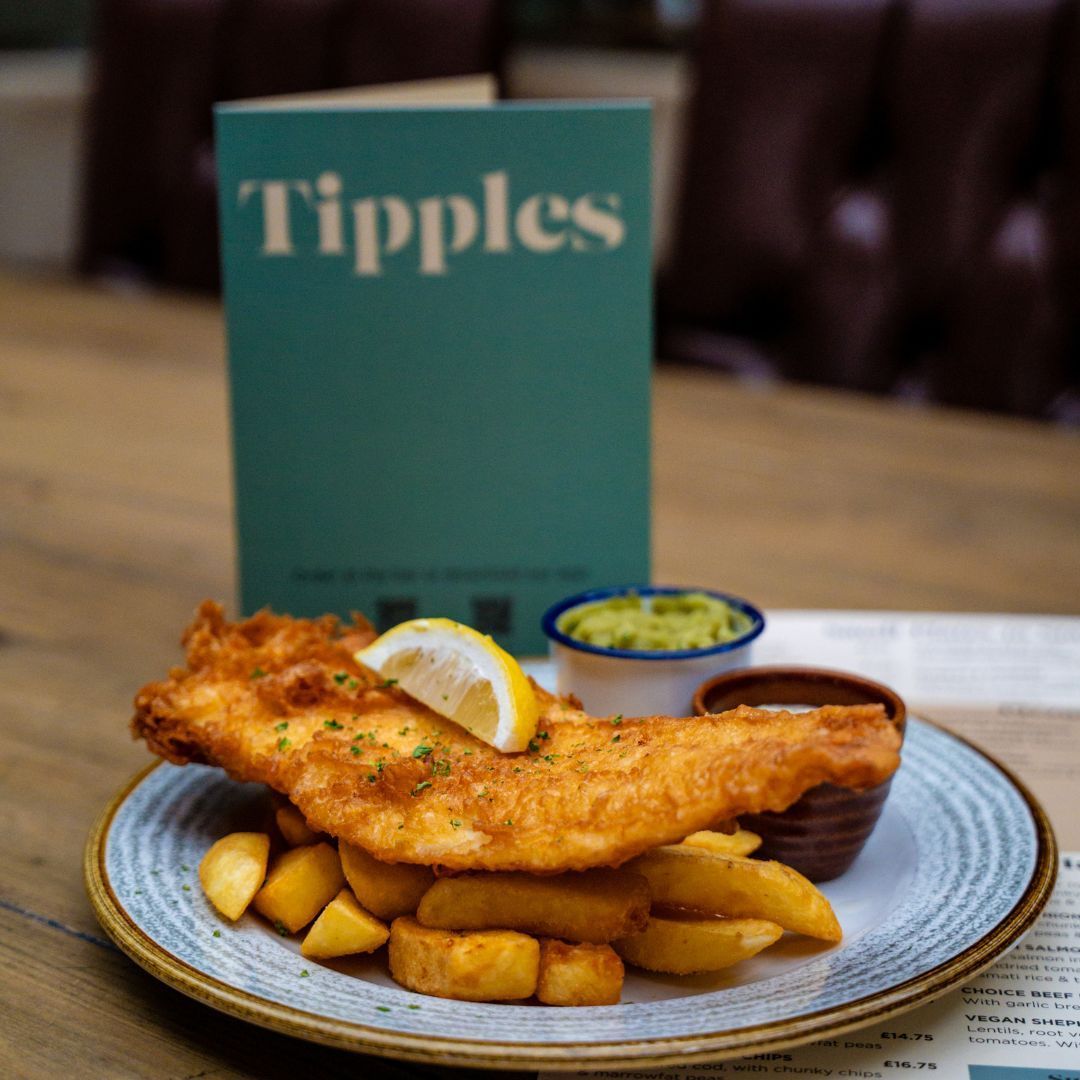 Cook_Valentine's tweet image. "After using the Vito oil filter, it visibly increased the life of the oil. Since then, we have seen that by using the Vito system every day, before the oil starts to get a lot darker and starts to smoke a little bit, we can get at least a couple of days extra oil use."