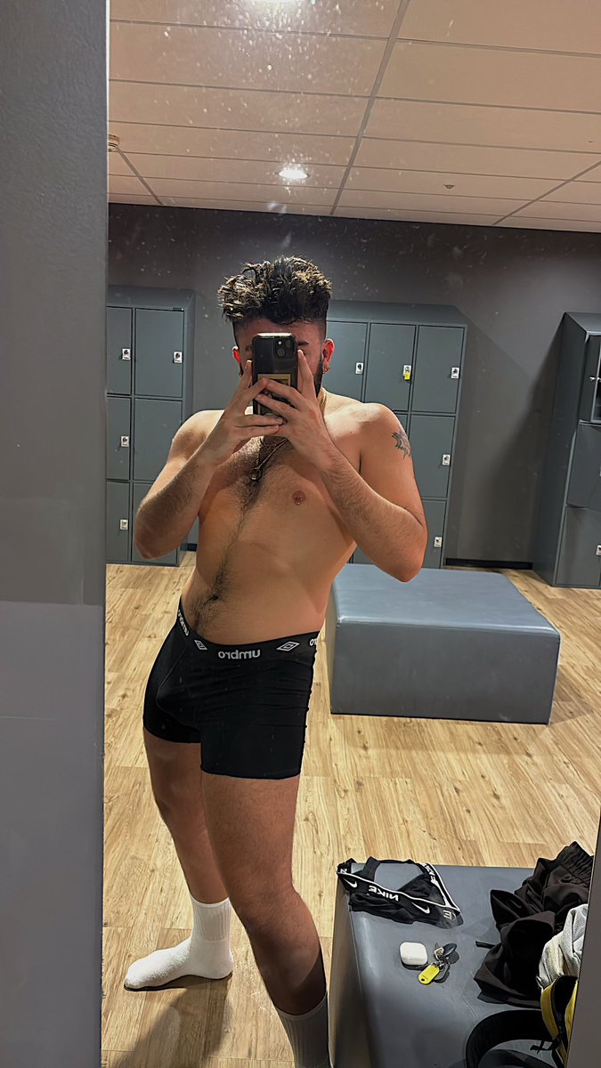 notyourtwink_'s tweet photo. Faites pas gaffe 👀 https://t.co/149qwquRQ2