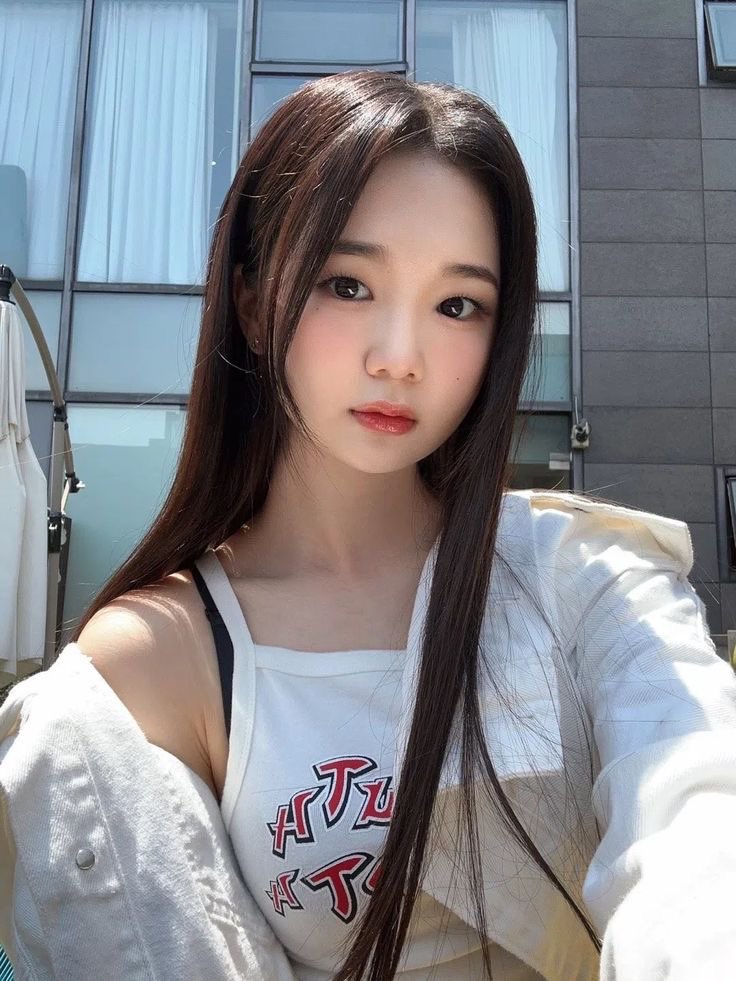 ivelvetzy's tweet image. an updated timeline of the situation with gaeun/MADEIN, why you should care, and a few very easy things you can do to help: