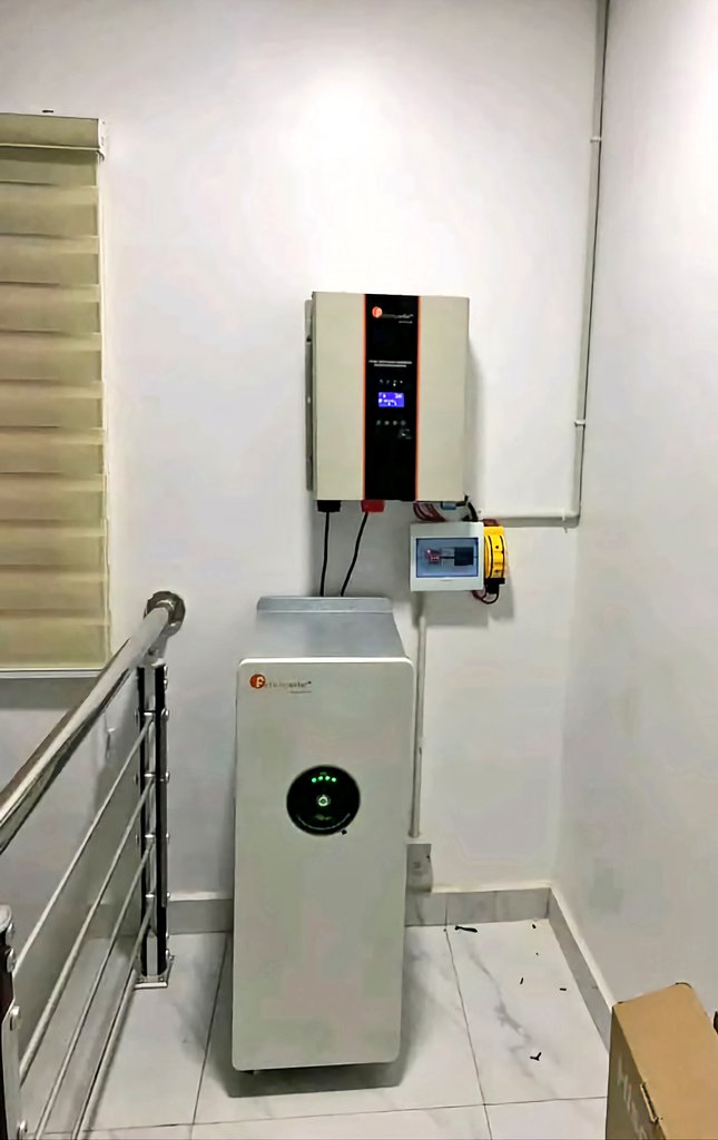 solar_plannet's tweet image. Cut off what you&apos;re spending on fueling and Huge electricity bills. 

Get a permanent renewable energy source for your home and office today.

Yes, it can power all your appliances.

We Install nationwide  🇳🇬

| #lockdown Akpi #NYSC nelly nelly Endrick Burna
