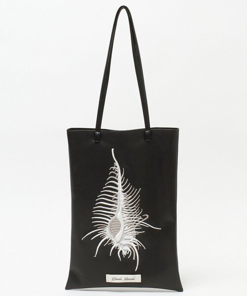 ≪ tanakadaisuke ≫ AKKIGAI leather bag- ▪️design ・立体的な