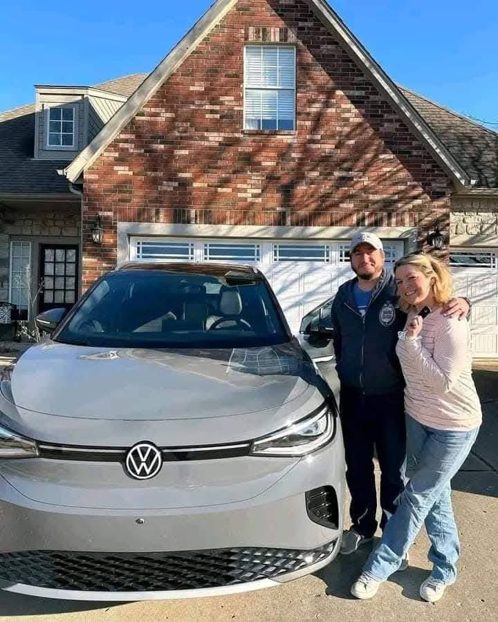 onlymesuperstar's tweet photo. Congratulations!!💐🎊 Mr Rodney Newman on your newly purchased vehicle, thanks for your trust and choosing our company system, I'm very happy to receive your feedbacks....... 
-
Note! Not all our investors post their profit withdrawal here on our platform, it’s optional. https://t.co/bfZWg6ZeiM