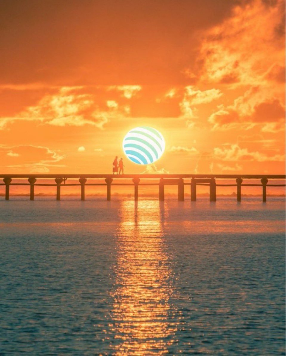 v a n ©️ tweet media