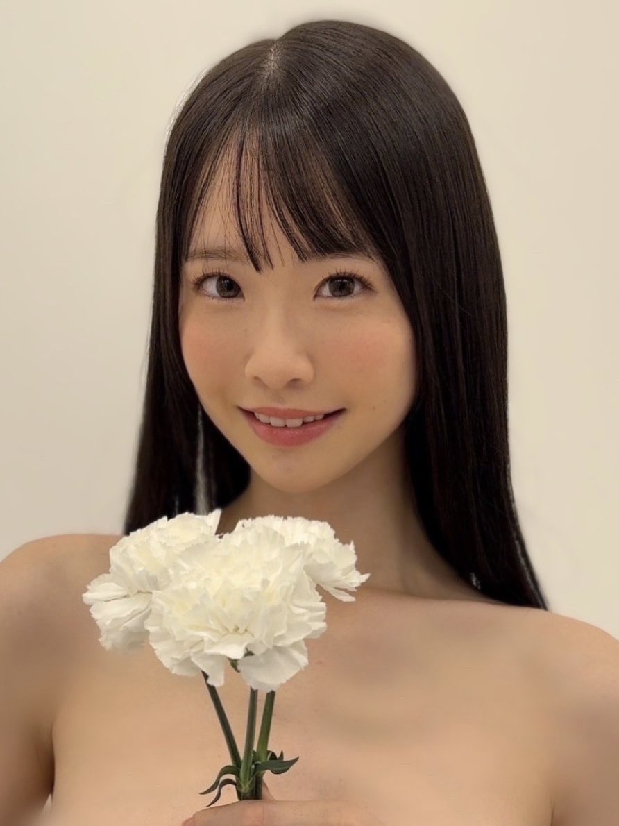 【お知らせ】
ジーオーティーさんからプレミアムヌードポーズブックが2/26に発売が決定しました！
予約受付中なのでみんな是非ゲットしてね🌸

表紙はまだ未公開なのでまた告知します！
https://t.co/r0qLsteIfj https://t.co/0DVianq5O9