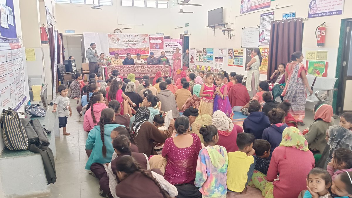 PHCSARVA's tweet photo. આજરોજ તા 7 /1/25 પ્રા.આ.કે સરવા ખાતે 13 ગામોની 24 આંગણવાડી કેન્દ્રોની પોષણ ઉત્વસ્વ 2025 અંતર્ગત પોષણ વાનગી સ્પર્ધા યોજવામાં આવી જેમાં વિવિધ 60 પ્રકારની વાનગીઓ બનાવવામાં આવેલ. https://t.co/KuisKBaKQ7