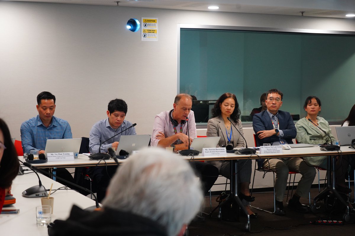 UNDP Vietnam is pushing forward transformative journey to promote circular economy in electronics sector. Today's inception workshop marks an important step. Vietnam generates 100,000 tons of electronic waste annually, expected to rise to 250,000 tons by 2025. #circulareconomy