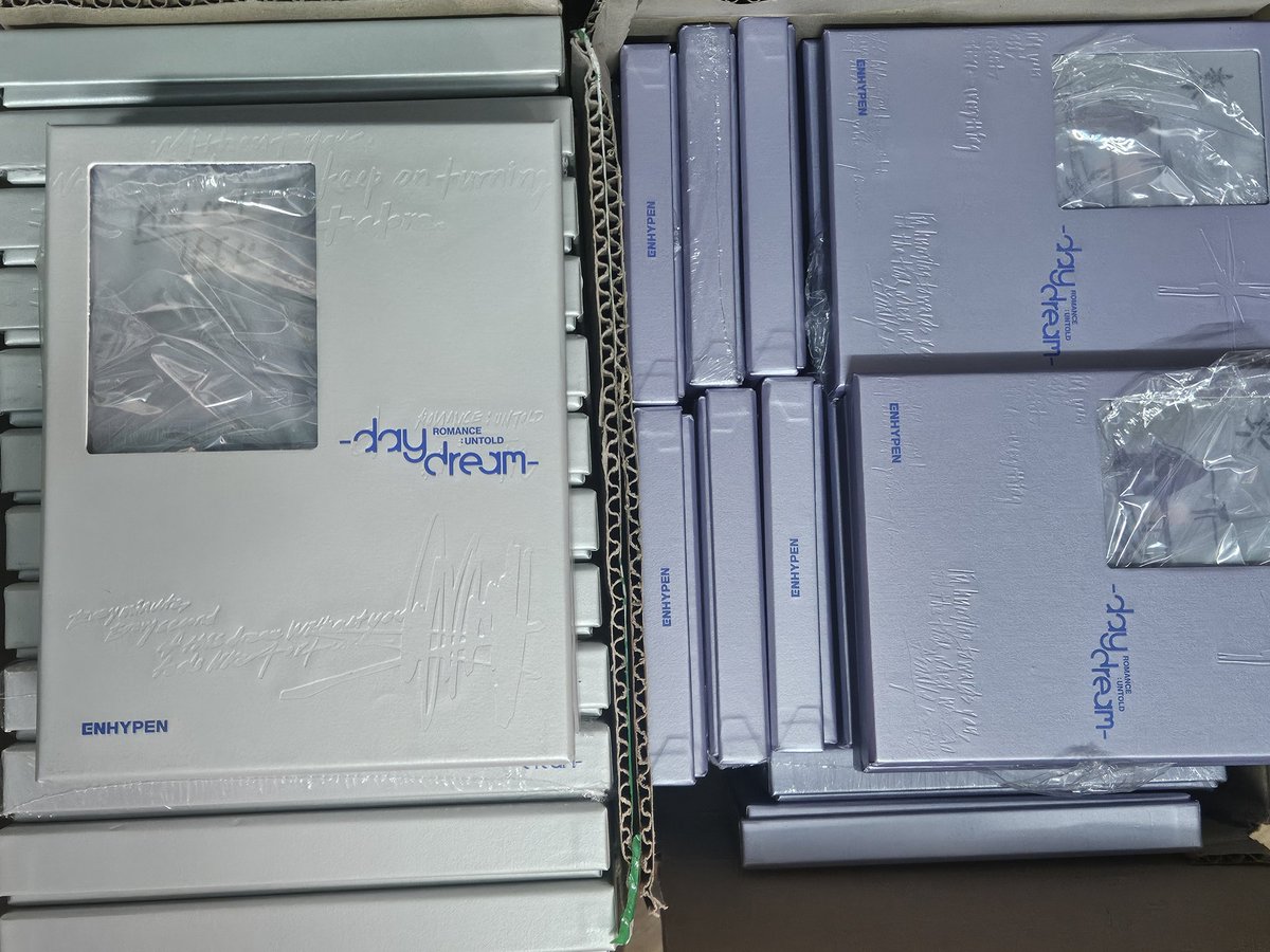 mmiguri's tweet photo. SALE!
OPEN TO RESELLERS!
wts lfb ph
ENHYPEN Romance: Untold Daydream unsealed album regular

₱200 set | ₱950 for 10 pcs
- onhand
- payo/3 days reservation
- can choose postcard
- unscanned qr

blue moon white midnight standard ver heesung jake jay jungwon niki sunghoon sunoo https://t.co/WkiJDXd2ZR