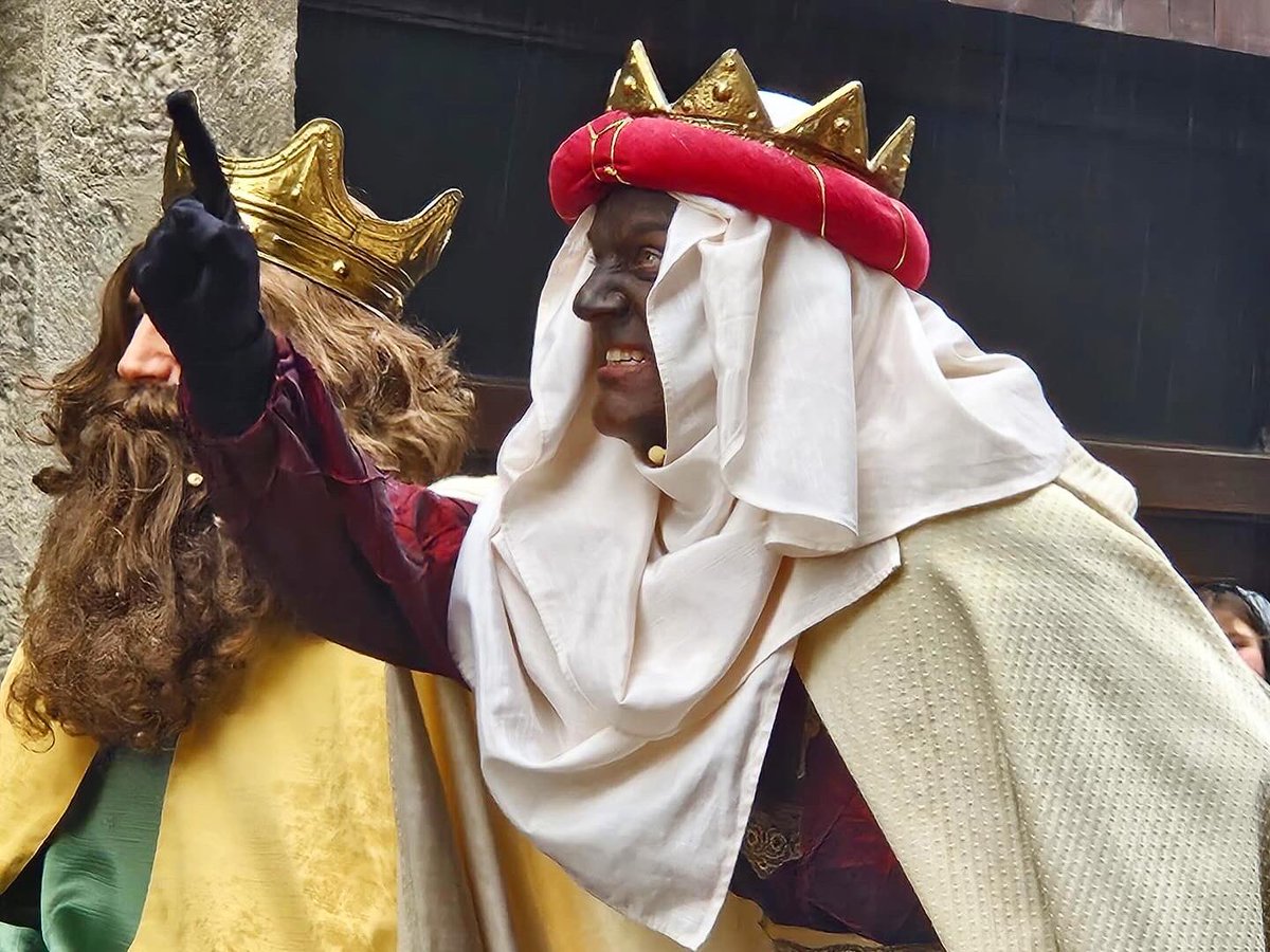 Misterio de Reyes Sangüesa - Zangoza tweet media