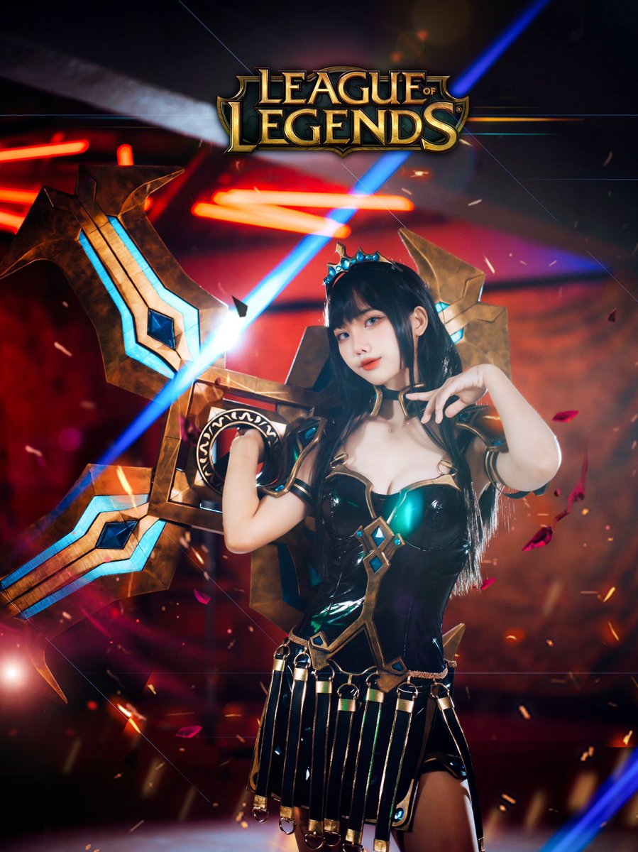 memory_dion's tweet photo. #리그오브레전드 #Svir
#LeagueofLegends #lolcosplay
#시비르 #LOLコス #cosplay
League of legends
“전장의 공주” 시비르
Model : @Chae__cos
Photo by: @memory_dion https://t.co/usp87jlxJX