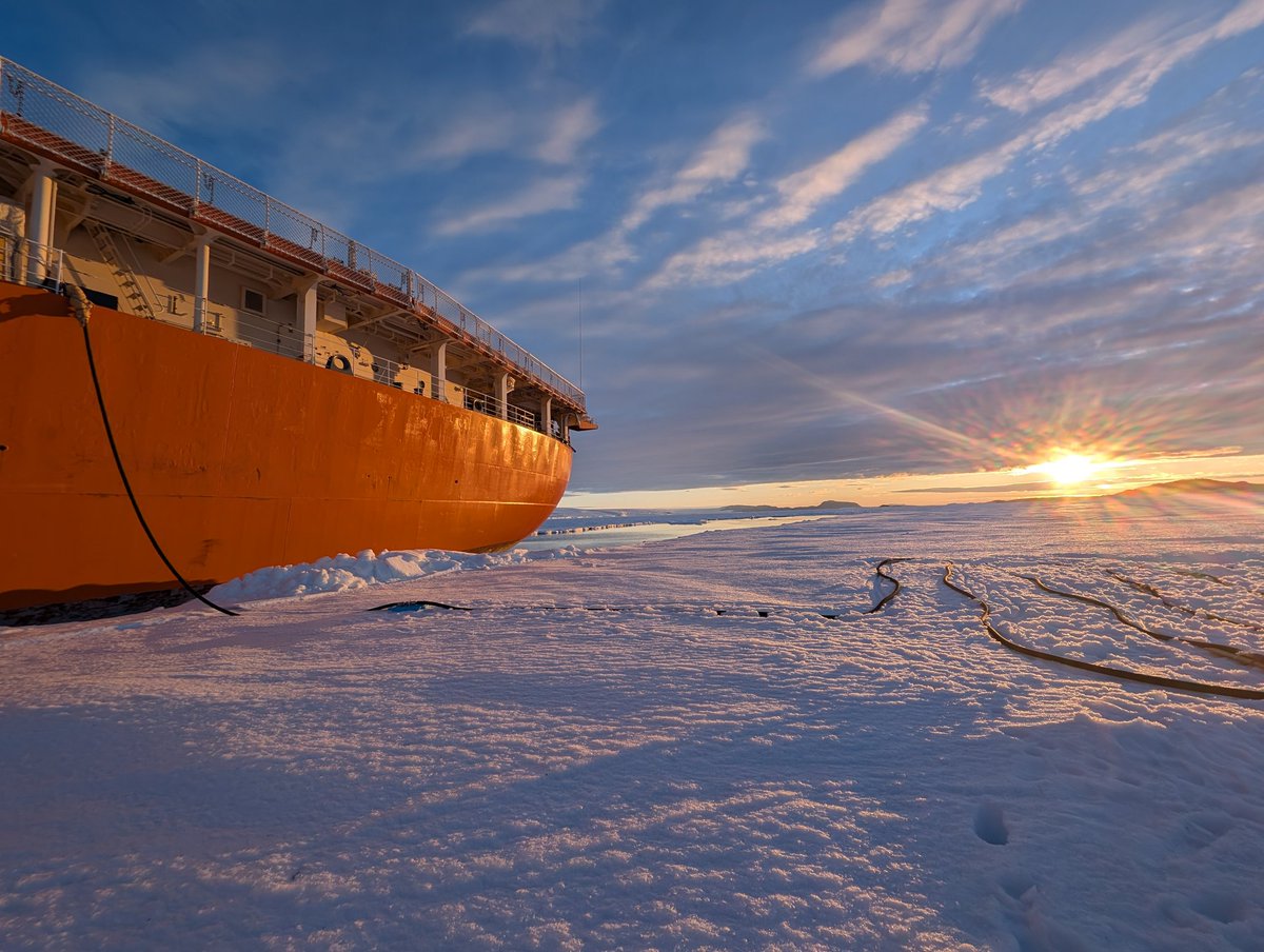 水中 潜＠極限環境ロボ系VTuber tweet media