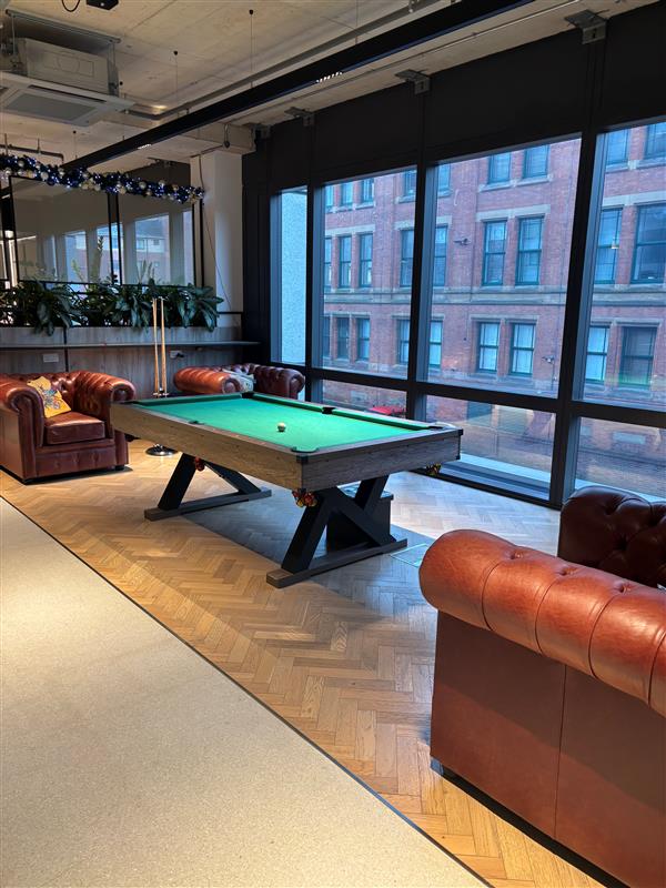 New office space in Manchester!🌟

Supporting our growth plans, this new, bigger space sets us up perfectly as we look to expand our team up north 📈

If you're looking for your next recruitment role in Manchester, please email us - marketing@primis-talent.com