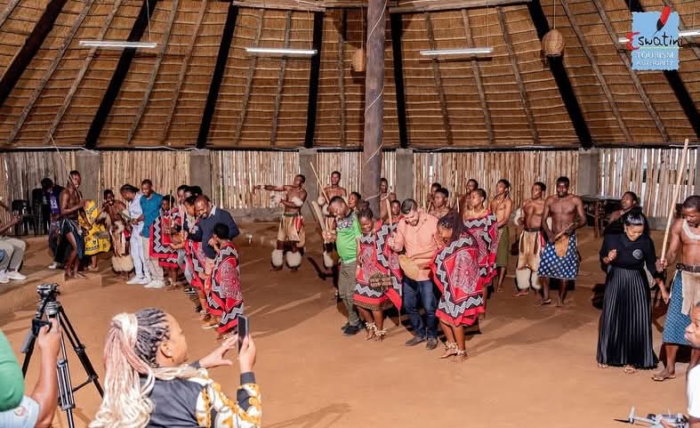eswatinitourism's tweet photo. An accelerated tourism performance during 2024's festive season
According to the ETA, the country welcomed over 21,600 international visitors during the last festive season.
See article here:
https://t.co/l4baqCNNH5
#eswatiniyourism ๐ธ๐ฟ #chooseeswatini #FestiveSeasonStats https://t.co/9ajoOioPuO