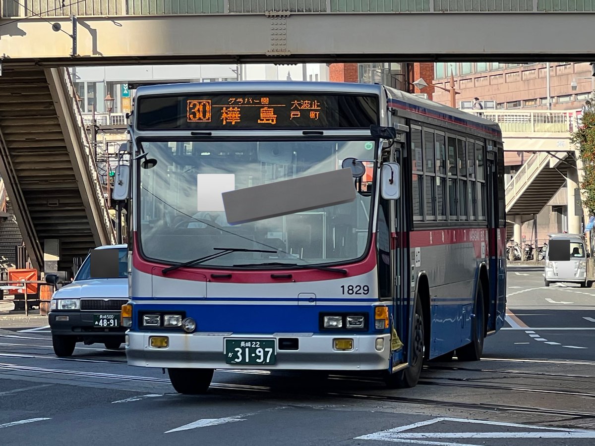 長崎バス 長崎自動車 柳営業所 1829 長崎 22 か 3197 30 グラバー園