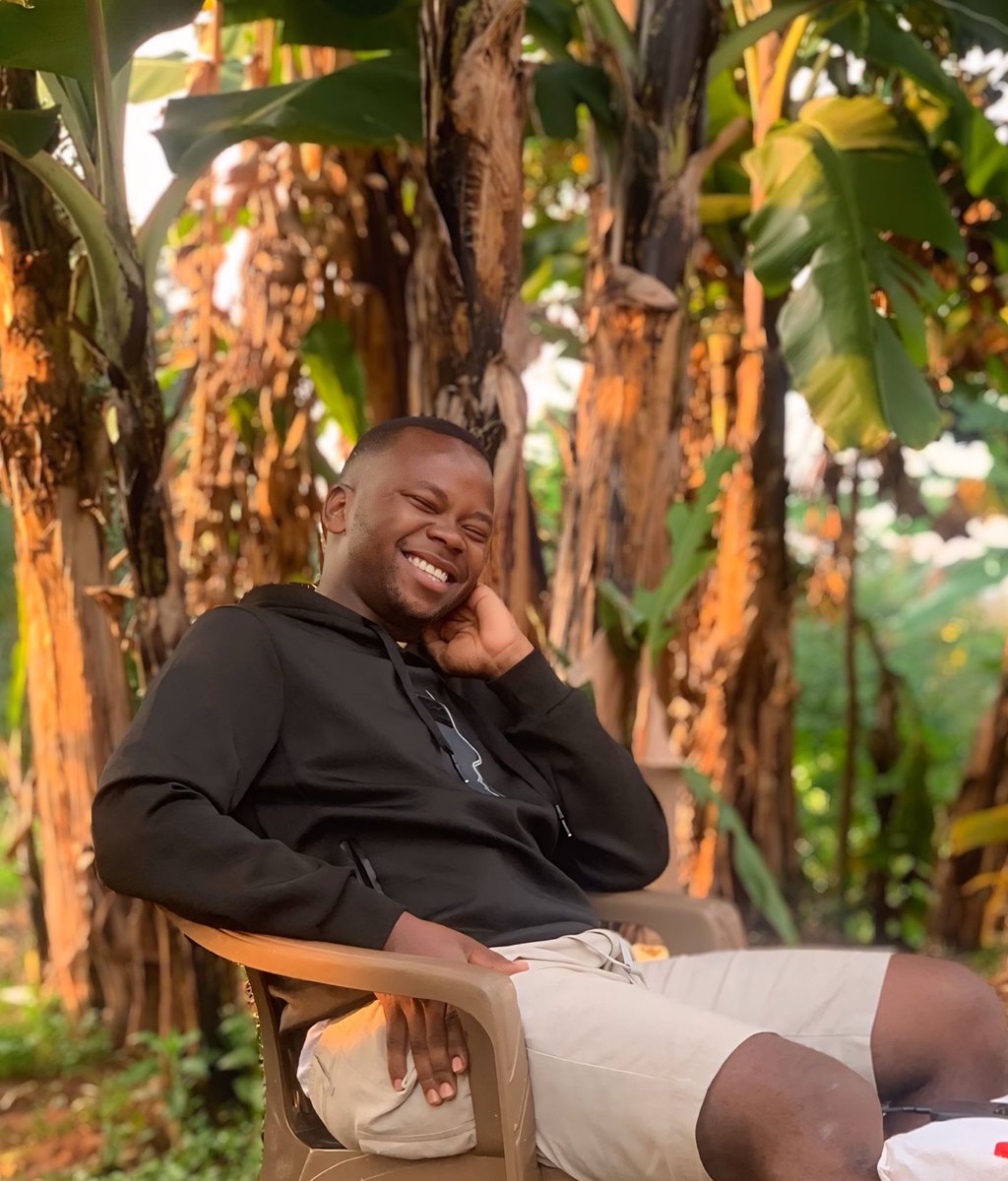 May this be the year you smile 😊 endlessly, laugh 😆 freely, and walk in breakthroughs. Set your resolutions, write them down, and stay committed. Wish you a year of growth, purpose, and prosperity!