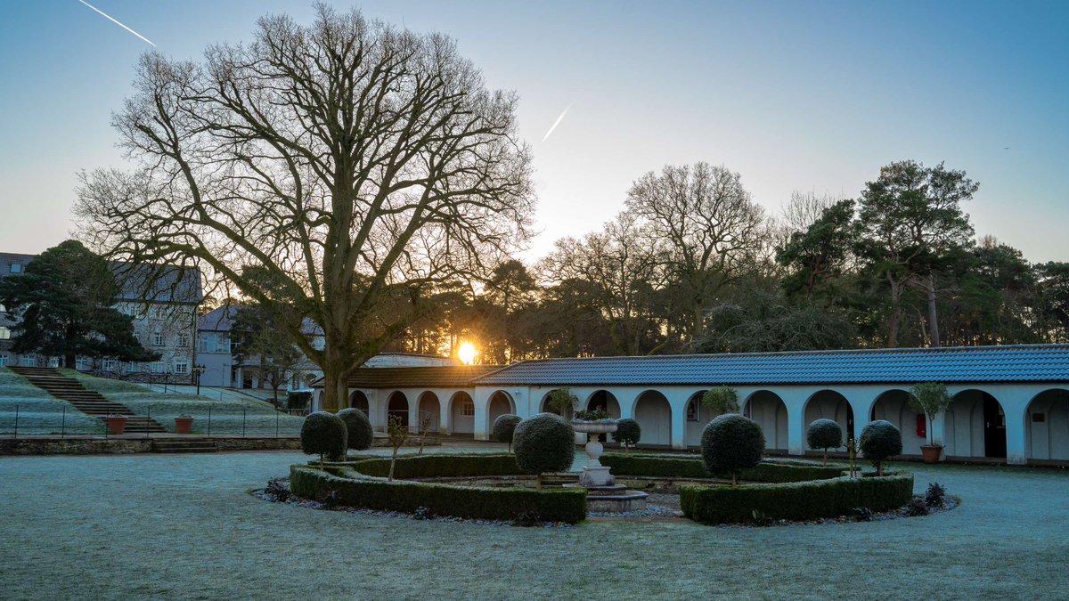 🌄As the sun rises on a New Year, we are all set to welcome the girls back to Downe House for the start of the Lent term. With a calendar packed full of exciting events, activities and opportunities, there is much to look forward to!