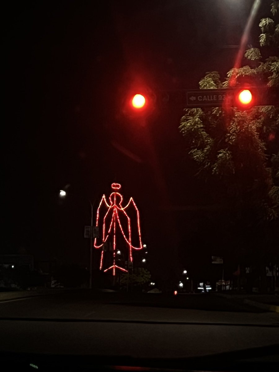 _fvtm's tweet image. Lucifer eres tú?