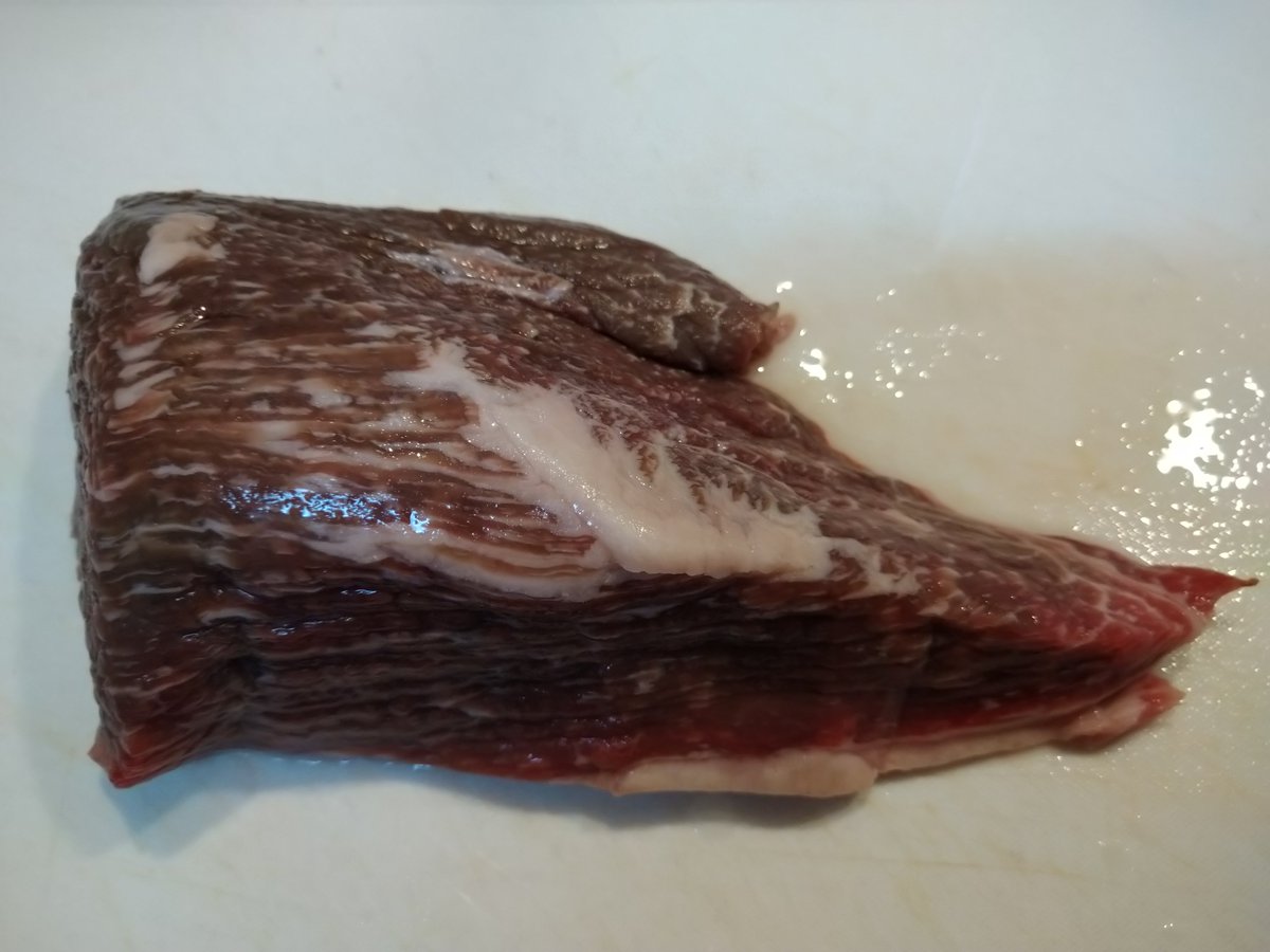 今日の晩ごはんはXのオススメによく出てくるローストビーフ丼。
#ローストビーフ丼 