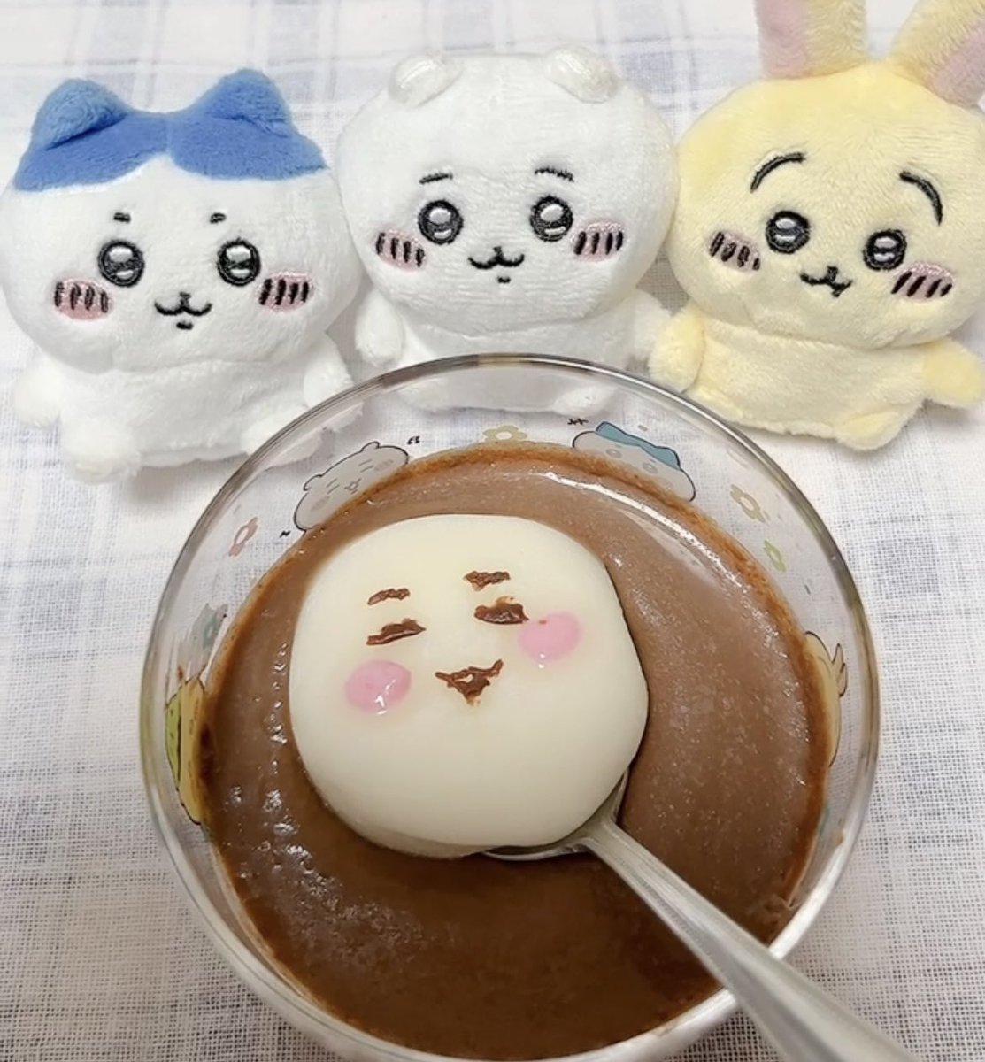 チョコの沼に沈むちいかわ ロッテコラボのレシピを参考に🍫✨ 🐱「口