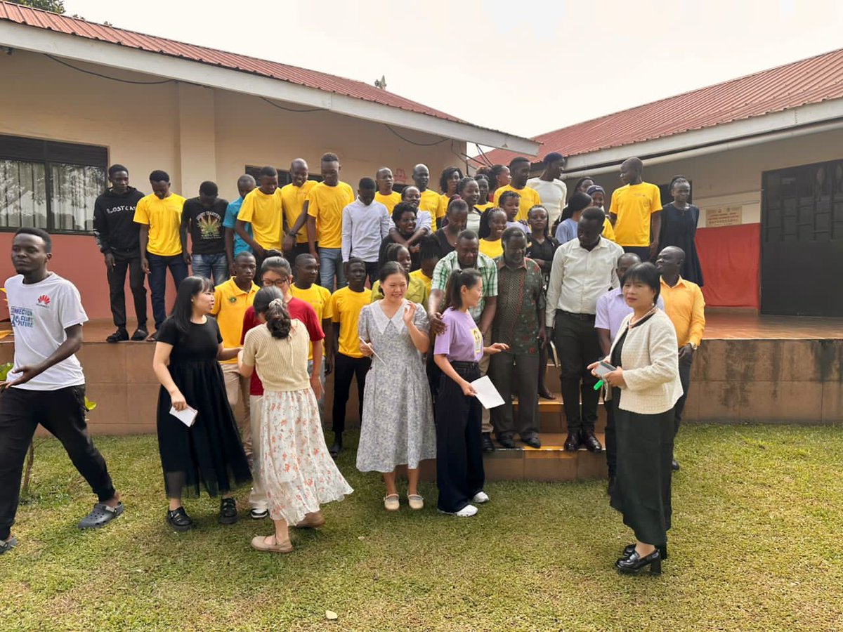 LuyanziT's tweet image. Excited to kick off the orientation for our staff and students at Luyanzi Institute of Technology! It&apos;s a great start to building a strong foundation for learning, collaboration, and growth. Here&apos;s to a successful journey ahead! #OrientationDay #LuyanziInstitute