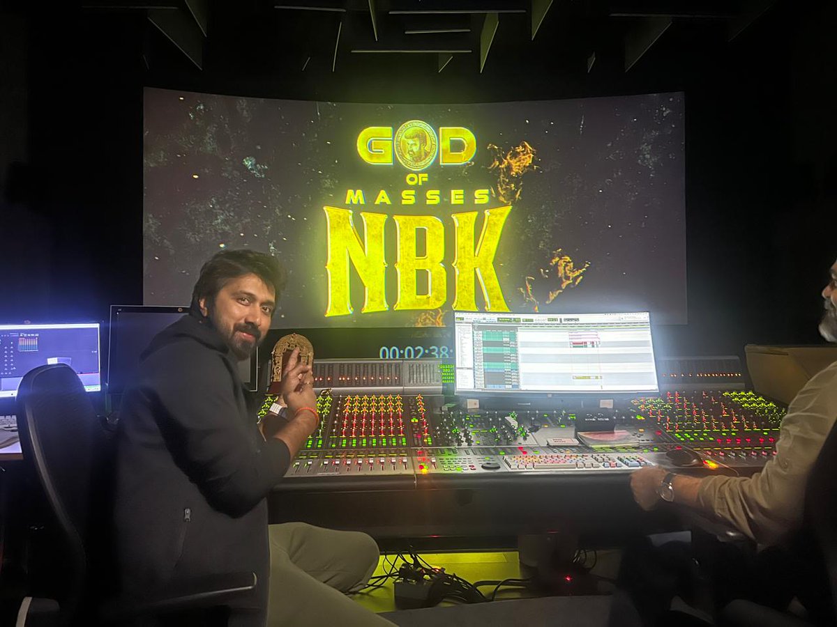 Get ready to WITNESS HIS HIGHNESS. 🙌 ❤️‍🔥

Dear ardent fans of the God of Masses #NandamuriBalakrishna Garu,
Brace yourselves for a storm of power, style, and mass action. 🔥🔥🔥

#DaakuMaharaaj's HUNT will be nothing short of brutal. 🪓💥💥
- youtu.be/fNDRSver0uM

GRAND