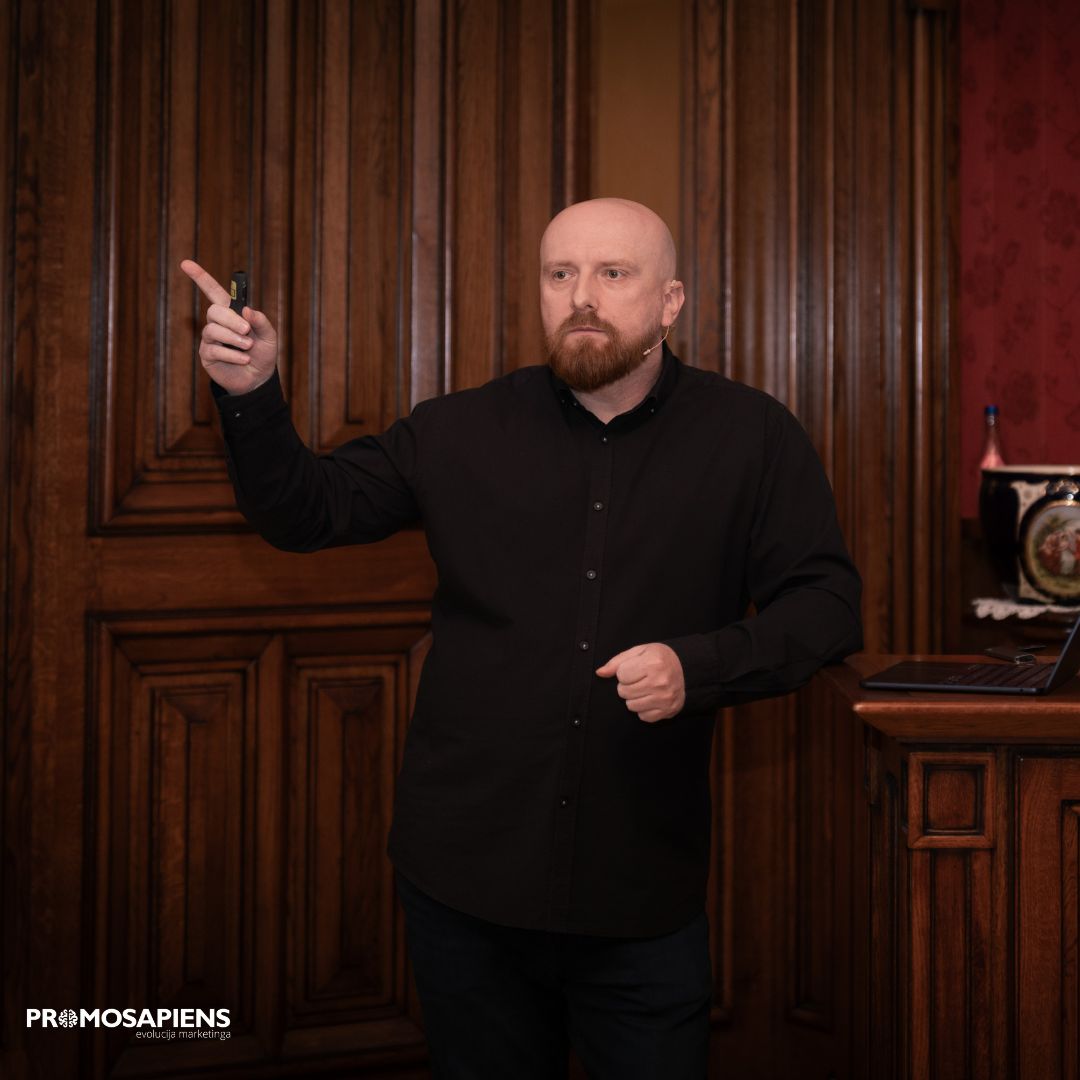 "Kako mozak vidi marketing" naziv je predavanja koje je <a href="/DaliborSumiga/">DaliborŠumiga</a>  održao na IAB Masterclassu u Subotici, pred 40-ak vodećih poslovnih lidera iz Srbije, početkom prosinca prošle godine. 🧠🤝

#Marketing #DaliborSumiga #BehavioralMarketing #Bussines #Neuromarketing